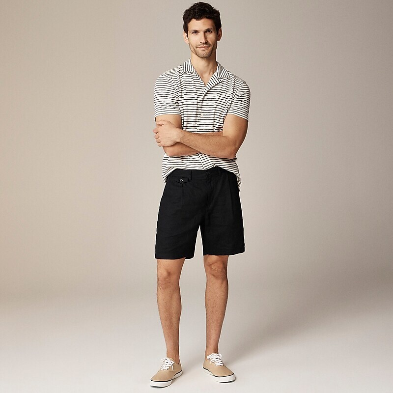 Black J.Crew 7.5'' pleated linen short | J.Crew Factory | FPCWX3489