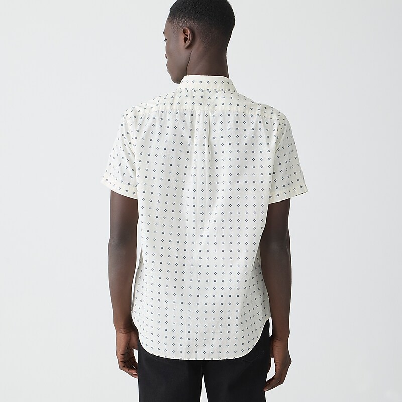 Caspar Diamond Ivory In J.Crew Short-sleeve Secret Wash cotton poplin shirt with point collar | J.Crew Factory | VIYMB1970