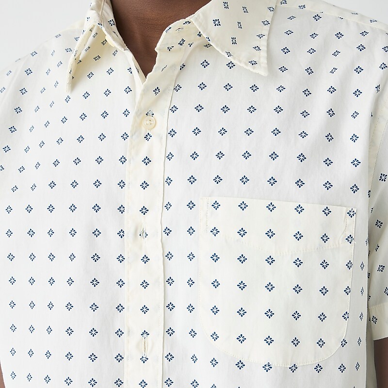 Caspar Diamond Ivory In J.Crew Short-sleeve Secret Wash cotton poplin shirt with point collar | J.Crew Factory | VIYMB1970